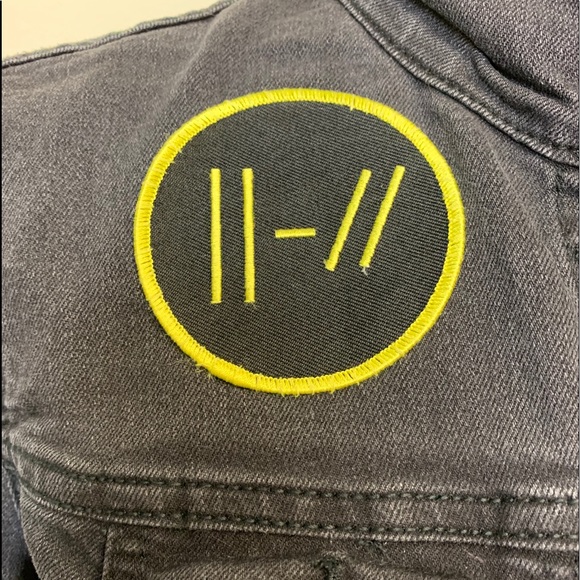 Old Navy Black Denim Patched Jacket Size S - Picture 13 of 15